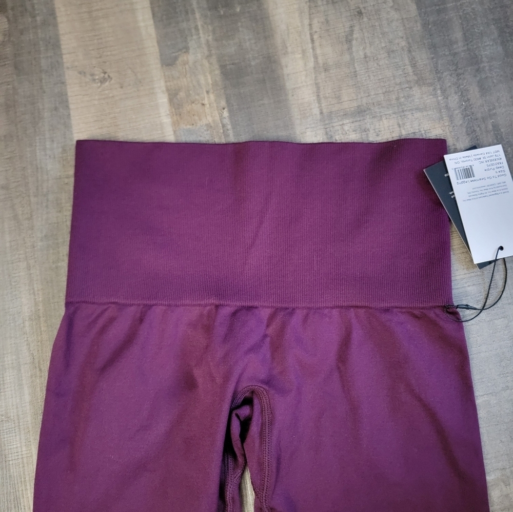 Knix Good To Go Seamless Leggings size small - Picture 6 of 7